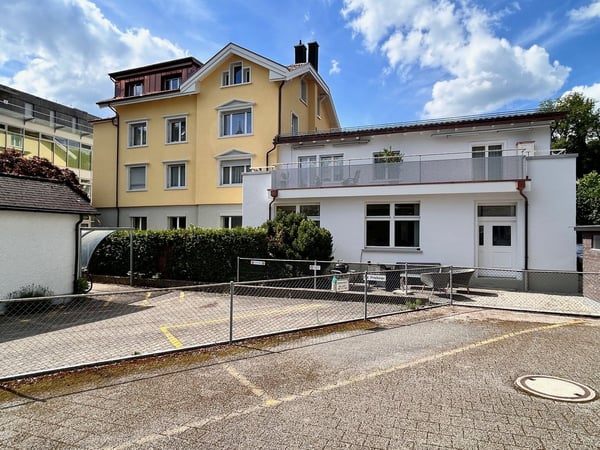Grosszügige Gewerbeliegenschaft an attraktiver Lage – vielseitig nutzbar 1