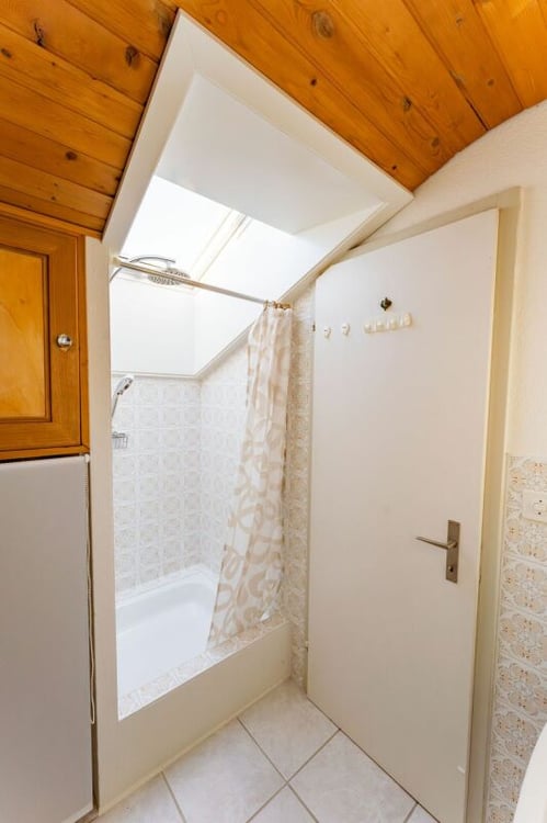 Charmante 2.5 Zimmer-Dachwohnung im Winterparadies Ybrig! 8