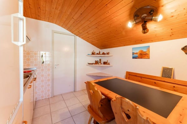 Charmante 2.5 Zimmer-Dachwohnung im Winterparadies Ybrig! 5