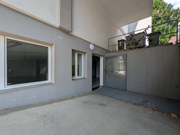 Vielseitige Gewerbefläche in Aarburg 2