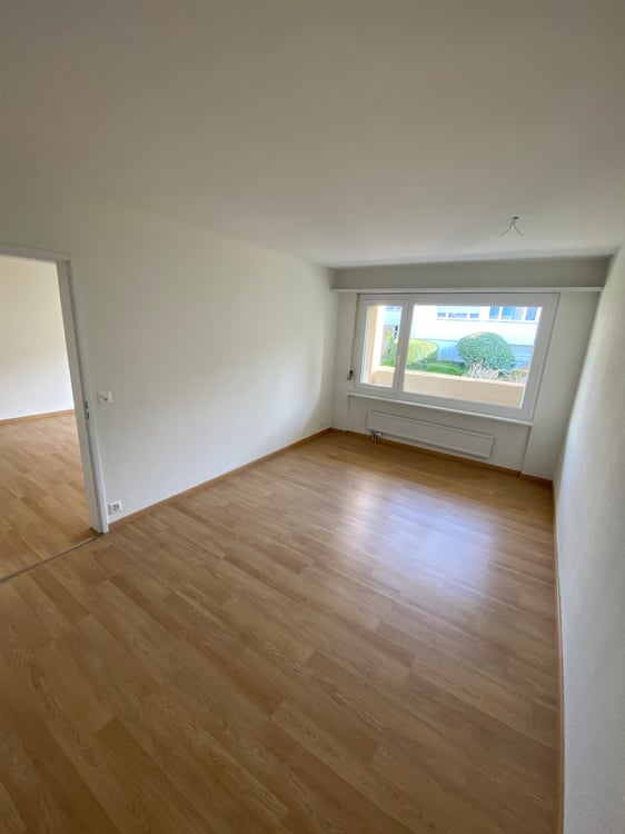 1- Zimmerwohnung mit grosszügigem Balkon 6