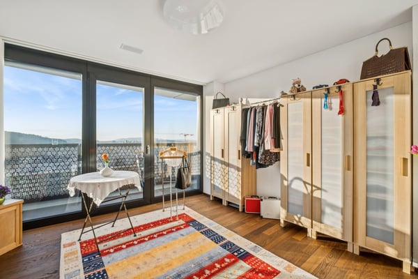 Exklusive Eigentumswohnung mit Panoramaaussicht im 23. Stock des Hauses C der Three Point-Wohntürme 10