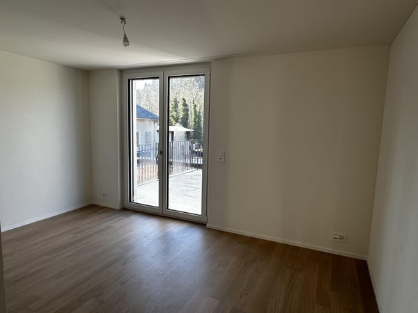 Erstvermietung - Tolle 1.5-Zimmer-Attikawohnung mit grosser Terrasse und Blick ins Grüne 7