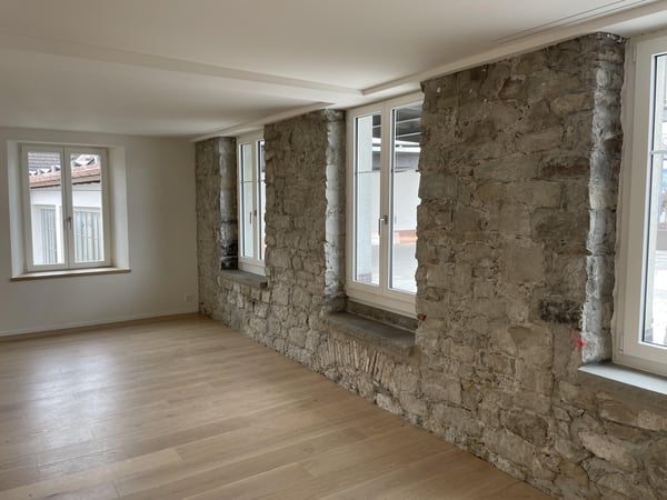 Traumhafte 3.5-Zimmer-Wohnung mit grosser Terrasse und direktem Zürichsee-Blick! 5