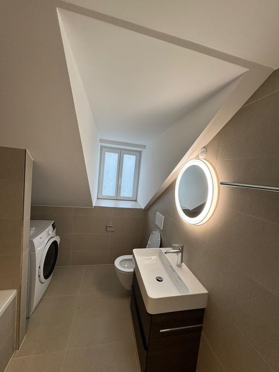 Charmante 3.5-Zimmer-Wohnung mit stilvollem Ausbau! 5