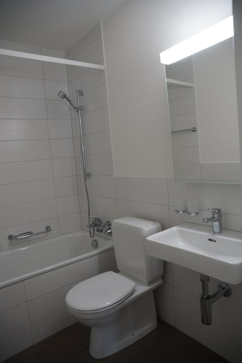 Zentral gelegene 2-Zimmer-Wohnung im Kreis 4 zu vermieten! 5