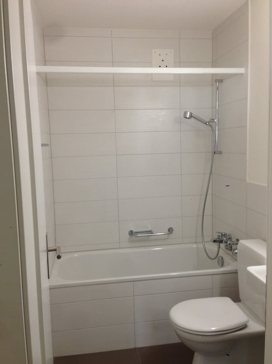 Zentral gelegene 2-Zimmer-Wohnung im Kreis 4 zu vermieten! 5