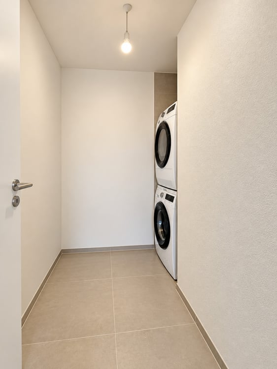 Moderne und helle Wohnung mit grosszügiger Dachterrasse in Aadorf 8