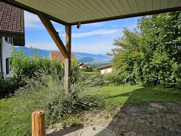 Freistehendes Zuhause mit unvergleichlicher See- und Bergsicht 5