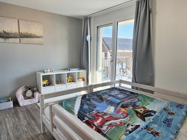 Exklusive 1.5-Zimmer-Maisonette-Wohnung an unverbaubarer Südhanglage mit spektakulärer Aussicht 13