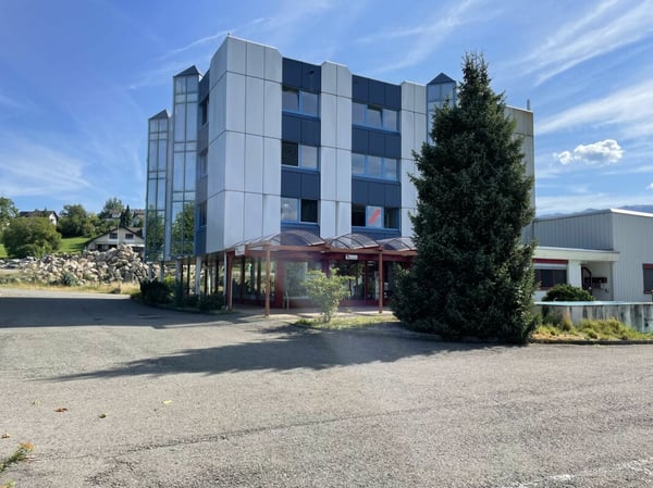 53 m2 Büro-/Praxisraum vielseitig nutzbar 6