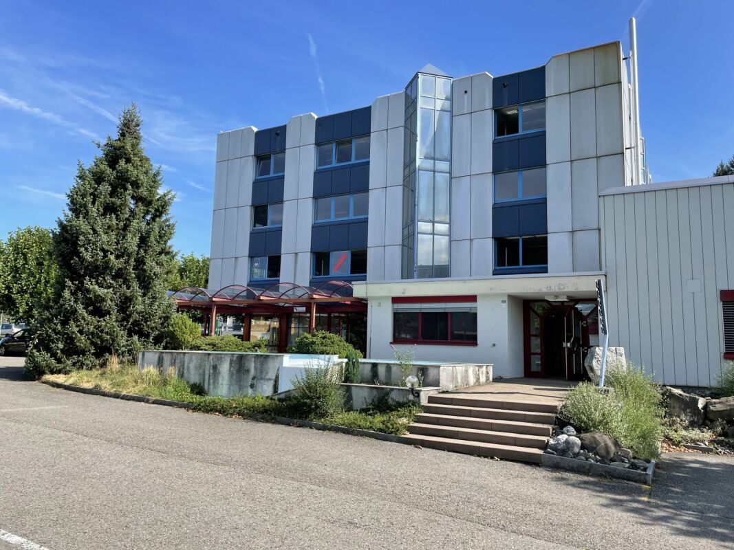 53 m2 Büro-/Praxisraum vielseitig nutzbar