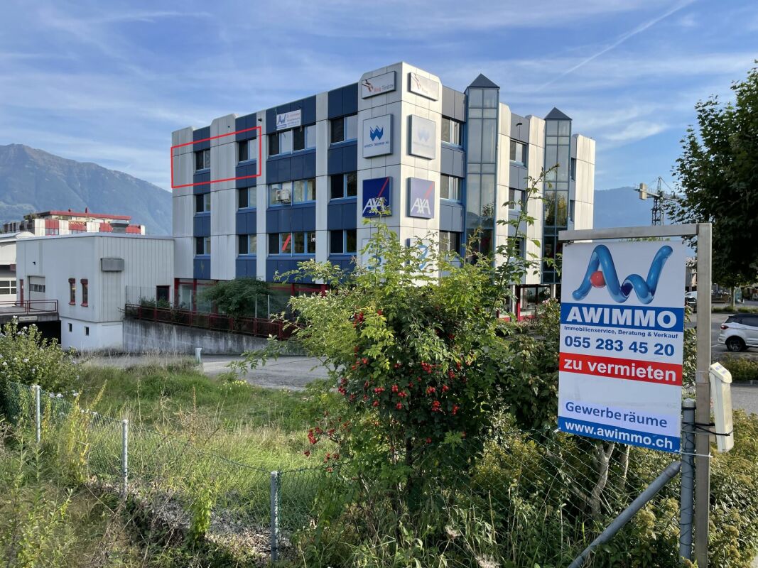 53 m2 Büro-/Praxisraum vielseitig nutzbar