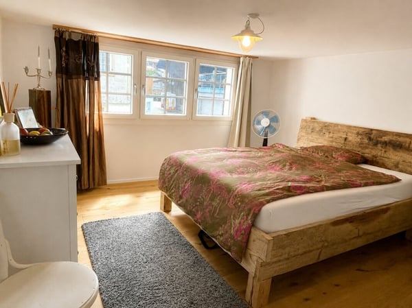 Totalsanierte, stilvolle 3½-Zimmerwohnung im Zentrum von Mogelsberg 5