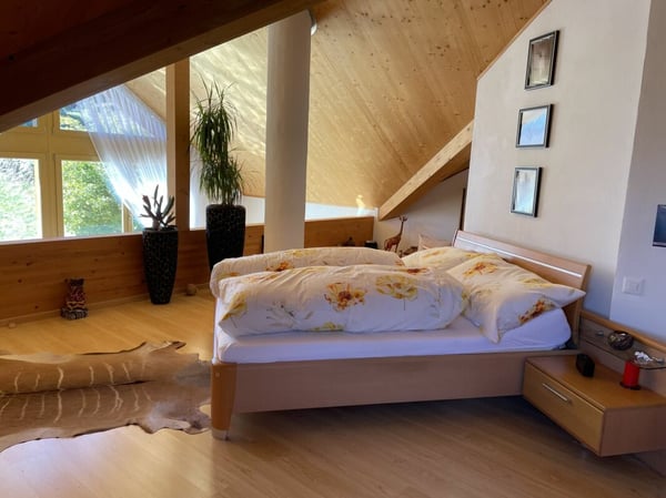 Grosszügiges Wohnen mit traumhafter Panoramasicht 16