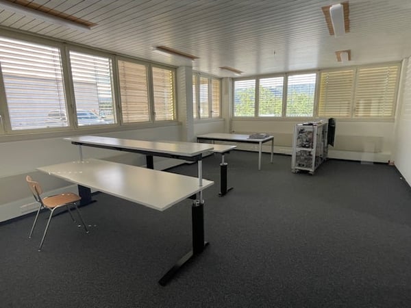 Gewerbe- und Büroflächen nahe Autobahn 27