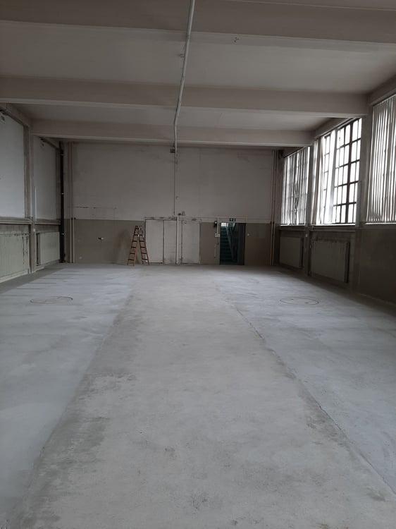 Helle, trockene Lagerfläche 240 m2 3