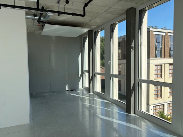 Moderne Loftfläche mit Mezzanin und grandiosem Industriecharakter 6