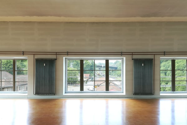 Grosszügige Gewerbe-/Büro-/Studiofläche mit hohen Decken und viel Tageslicht im The Valley 9