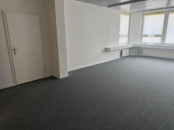 Renovierte Bürofläche (2 Räume) 4