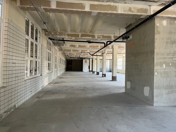 650 m² Raum für Ihre Vision – Rohbaufläche mit Industriecharakter im The Valley 5