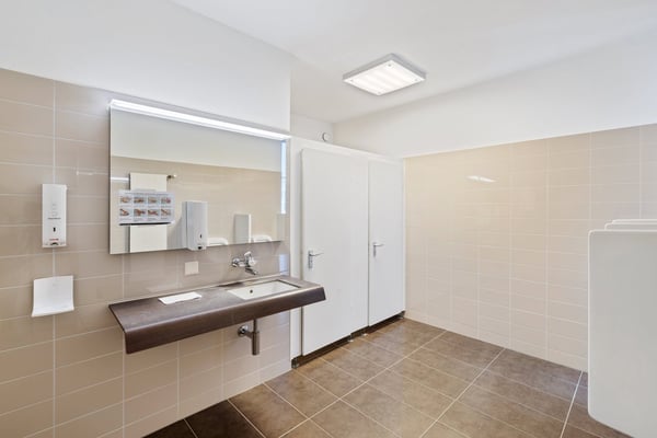 Zentrale, neu ausgebaute Büroflächen erwarten Sie! 5