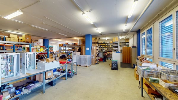 Nachmieter gesucht - 370 m2 Gewerbe-, und Bürofläche 4