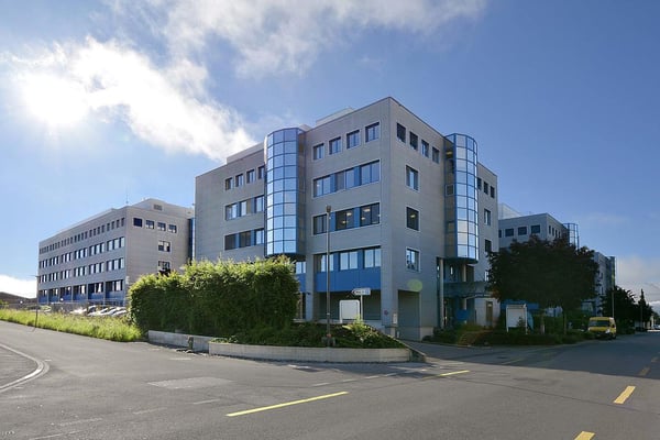 5x Tiefgaragenplatz im Airport Business Center, Belp 2