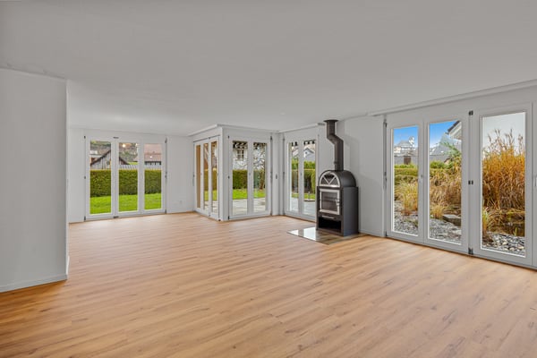 Doppel-Einfamilienhaus mit Einliegerwohnung und ausgebautem Dachgeschoss 2