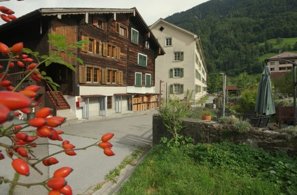 ALT UND DOCH MODERN 3