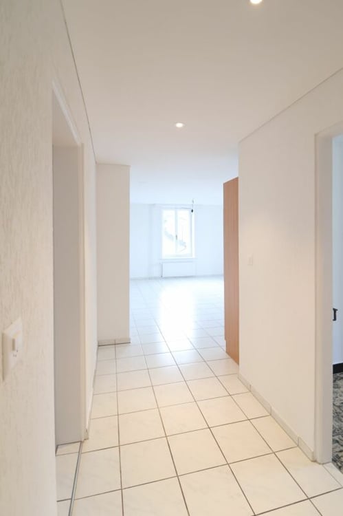 Renov. sehr zentr. gelegene 1.5 Zi-Altbauwohnung 6