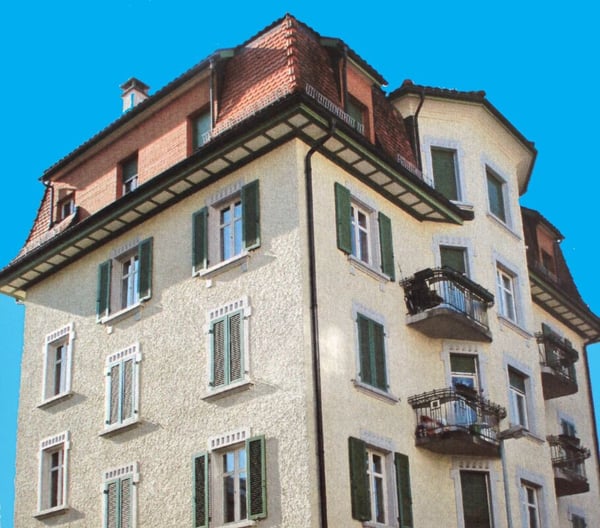 Dachwohnung in renoviertem Jugendstilhaus 1