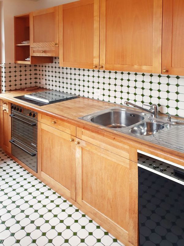 Schmuckstück einer kleinen, kürzlich renovierten 3½ Zimmer Wohnung
