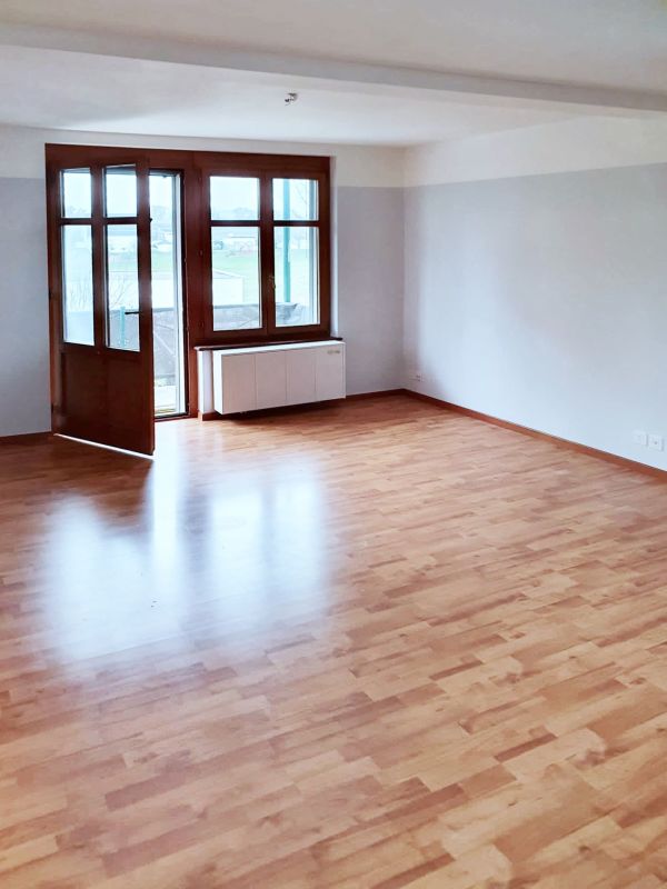 Schmuckstück einer kleinen, kürzlich renovierten 3½ Zimmer Wohnung