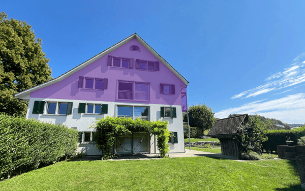 5.5-Zimmer-Dachmaisonettewohnung: grosszügige Wohnoase mit Stil, Charme und Charakter! 3
