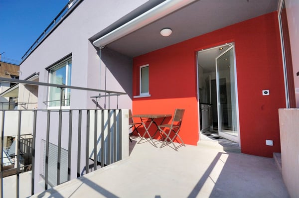 Charmantes 1,5-Zimmer-Wohnung mit Balkon im Seefeld-Bezirk von Zürich 11