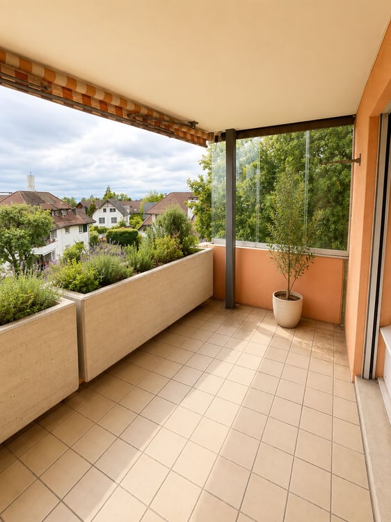 Helle Wohnung mit Balkon und schöner Aussicht 7