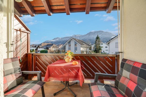 Charmantes 1.5-Zimmer-Reihenhaus in ruhiger Lage von Siebnen 11