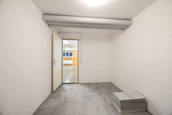 51/2 Zimmer-Maisonette-Gartenwohnung mit 120m2 Landanteil und Vorgarten 32m2 17