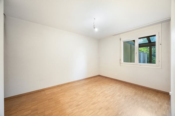 51/2 Zimmer-Maisonette-Gartenwohnung mit 120m2 Landanteil und Vorgarten 32m2 8