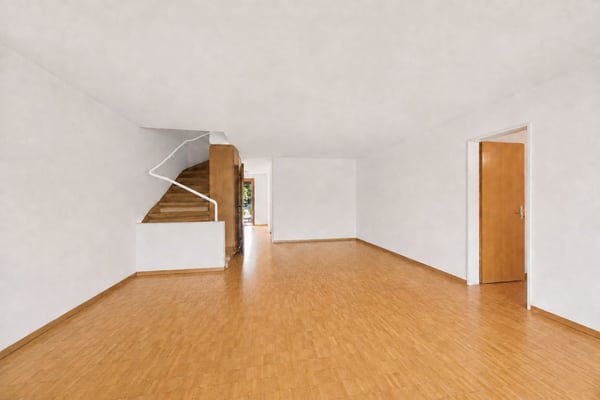 51/2 Zimmer-Maisonette-Gartenwohnung mit 120m2 Landanteil und Vorgarten 32m2 6