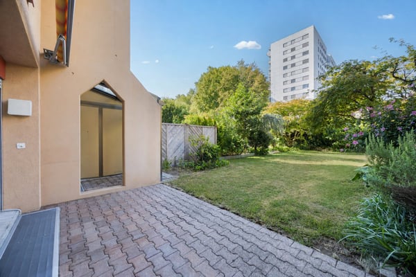 51/2 Zimmer-Maisonette-Gartenwohnung mit 120m2 Landanteil und Vorgarten 32m2 4