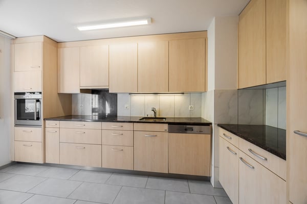 51/2 Zimmer-Maisonette-Gartenwohnung mit 120m2 Landanteil und Vorgarten 32m2 9
