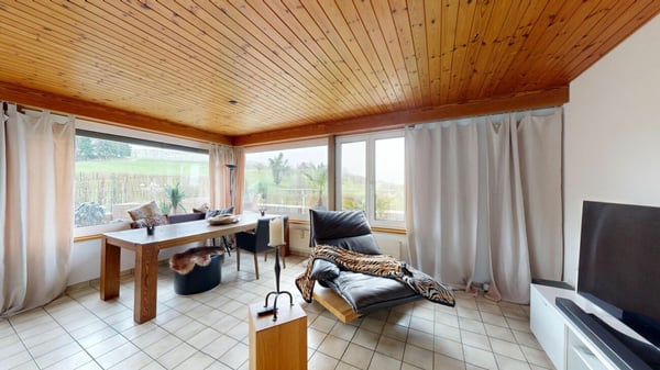 Einzigartige Gewerbeliegenschaft mit zwei 4.5 Zimmer Dachwohnungen 20