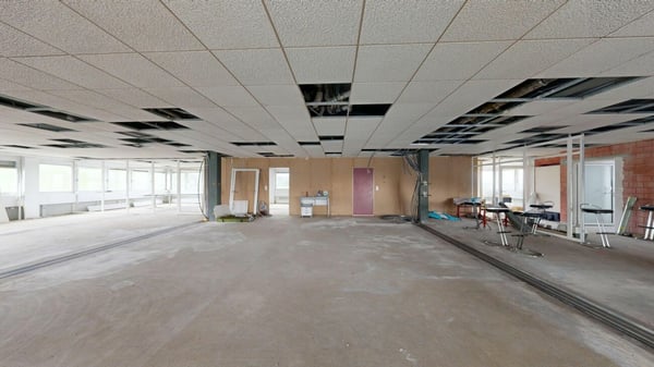 Einzigartige Gewerbeliegenschaft mit zwei 4.5 Zimmer Dachwohnungen 13