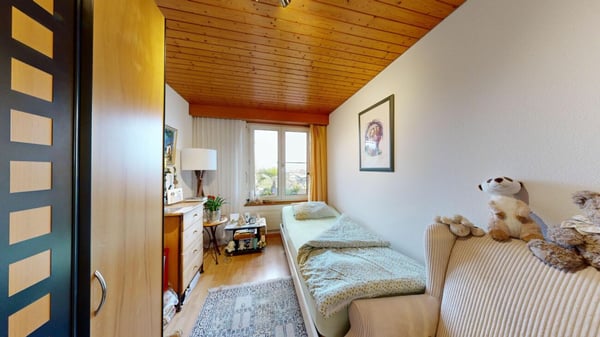 Einzigartige Gewerbeliegenschaft mit zwei 4.5 Zimmer Dachwohnungen 17