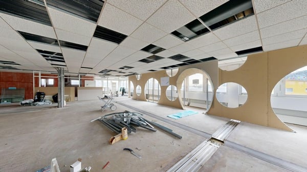 Einzigartige Gewerbeliegenschaft mit zwei 4.5 Zimmer Dachwohnungen 12