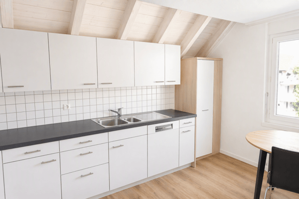 Lichtdurchflutete 1.5-Zimmer-Maisonettewohnung 3