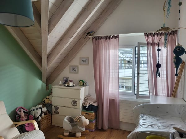 Lichtdurchflutete 1.5-Zimmer-Maisonettewohnung 8