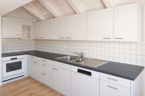 Lichtdurchflutete 1.5-Zimmer-Maisonettewohnung 2